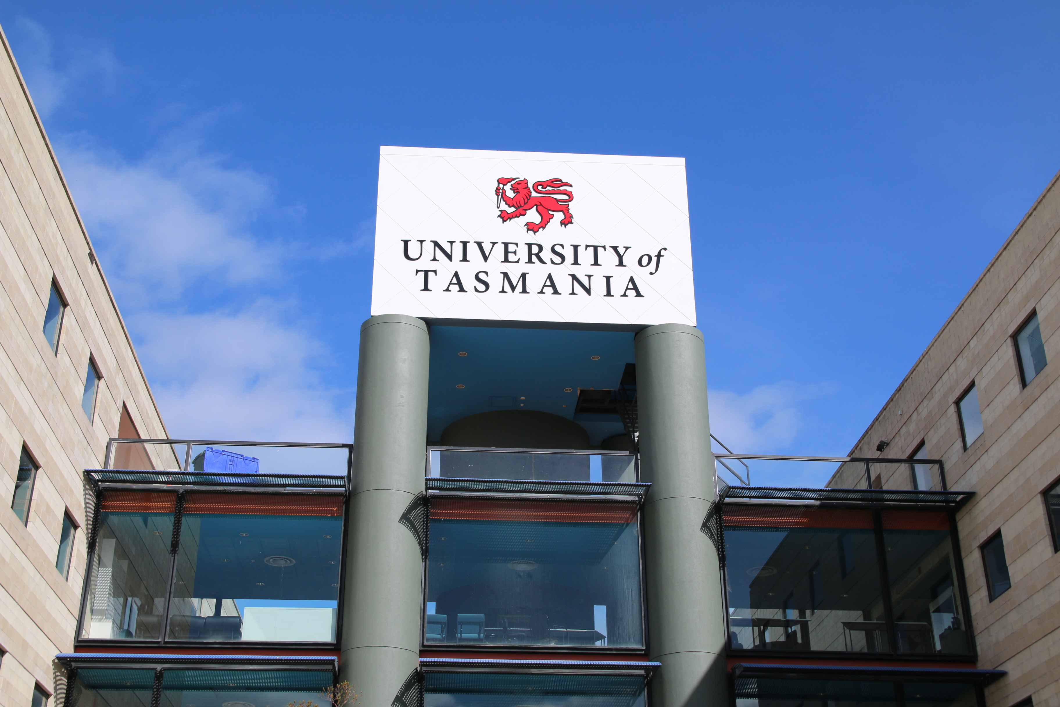 2017 Masters & PhD Scholarships At The University Of Tasmania ...